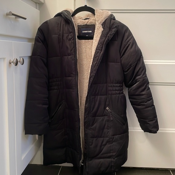 Lands’ End Girls Parka - Picture 1 of 4